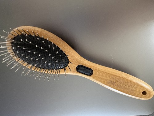 Brand new bamboo groom dog - groom,
